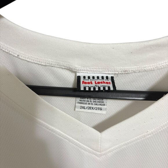 St Johns University Red Storm Basketball Tank Top Mens 2XL Footlocker White - Picture 4 of 6